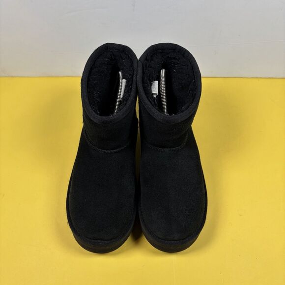 UGG Classic Mini Platform Black SUEDE Sz 2 KIDS LINED BOOTS 1143700K - Picture 3 of 6